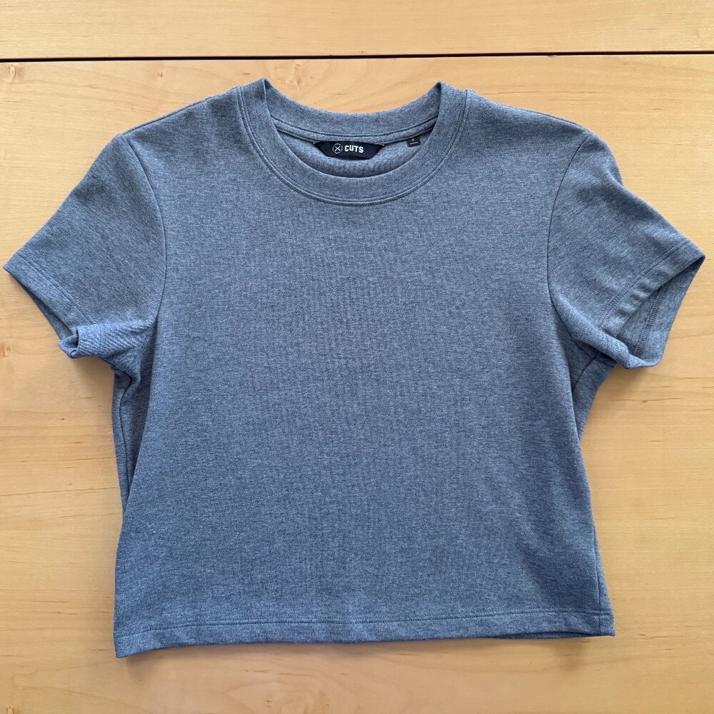 Cuts Tomboy Tee Cropped Heather Grey Medium